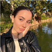 Profesor de primaria, eso todas asignaturas, y también enseñanzas artísticas